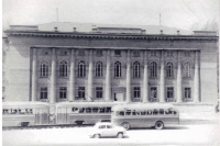 1962- библиотека строится