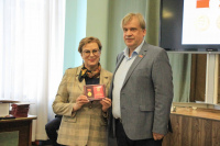 В. А. Никулина награждена Почетным знаком Парламента Кузбасса «Шуранов Николай Павлович». Июнь 2024 г.